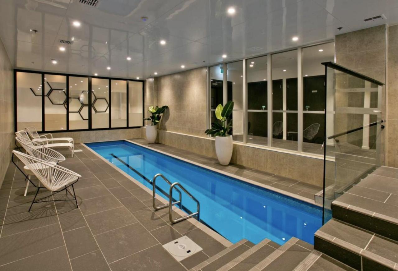 Magnificent Skytower View 2 Bedroom 2 Bathroom Apartment - Ferienwohnung Auckland