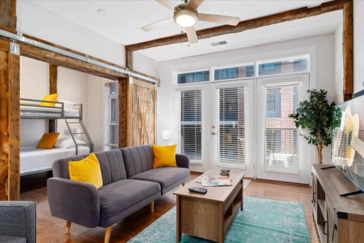 The Nashville Nook - Barn Doors & Broadway Dreams - Chambres d'hôtes Nashville