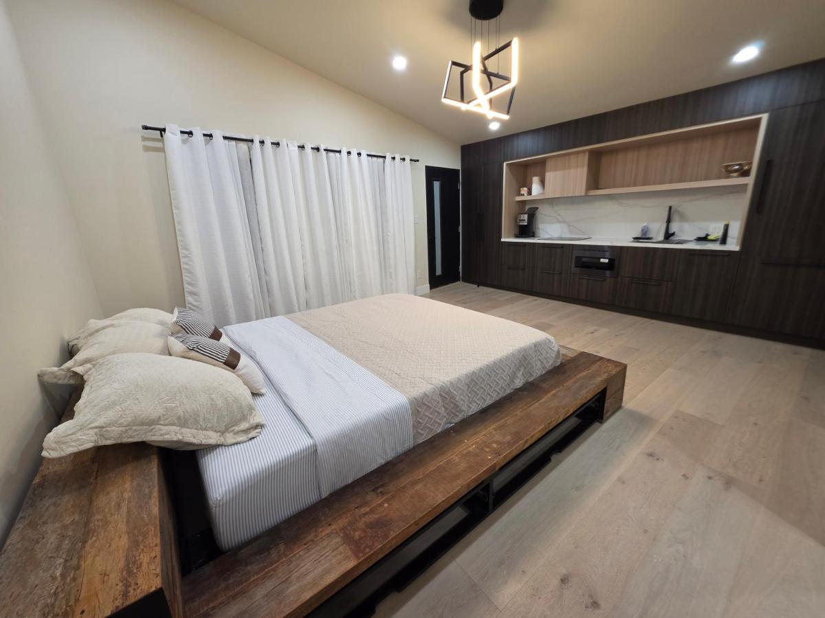 Private Studio City Suite Walk to Universal-15 min - B&B Los Angeles