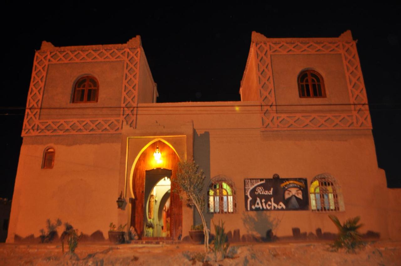 Riad Aicha & Camel Trekking - B&B Merzouga