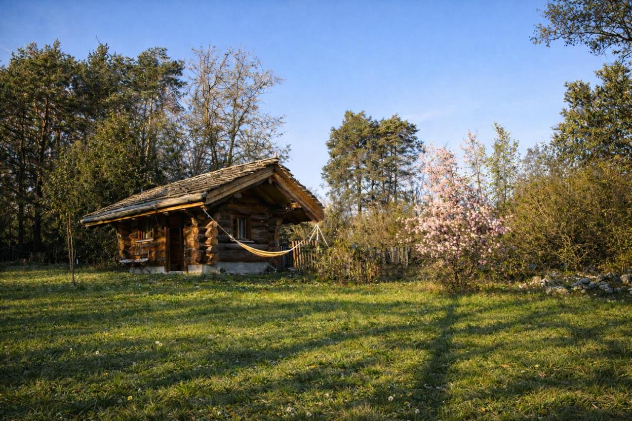 WoodMood Cabin with Spa - Bed and Breakfast Leuk
