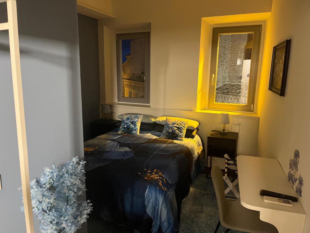 Camera Matrimoniale con Bagno Privato