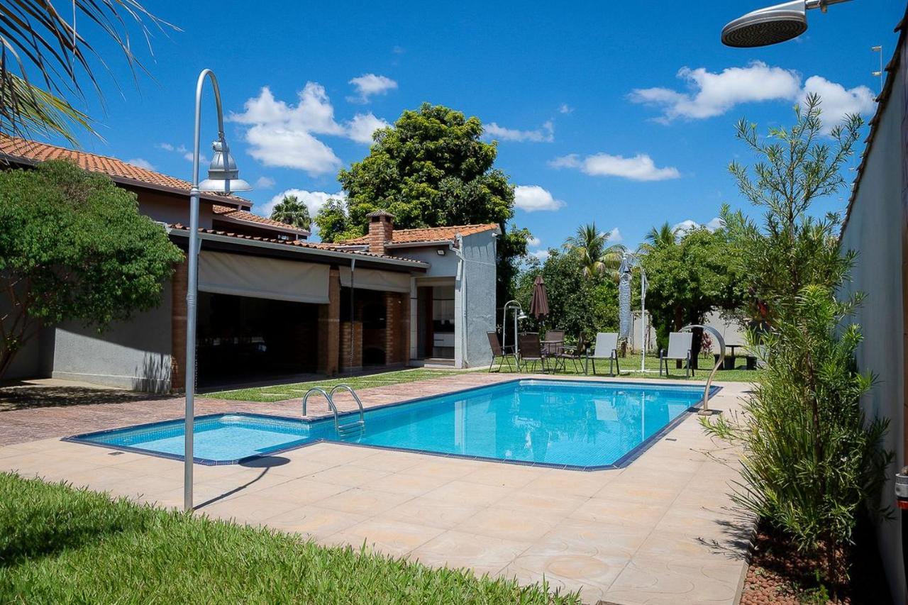 Chacara com Piscina e Churrasqueira no agua Azul - B&B Mogi Guaçu