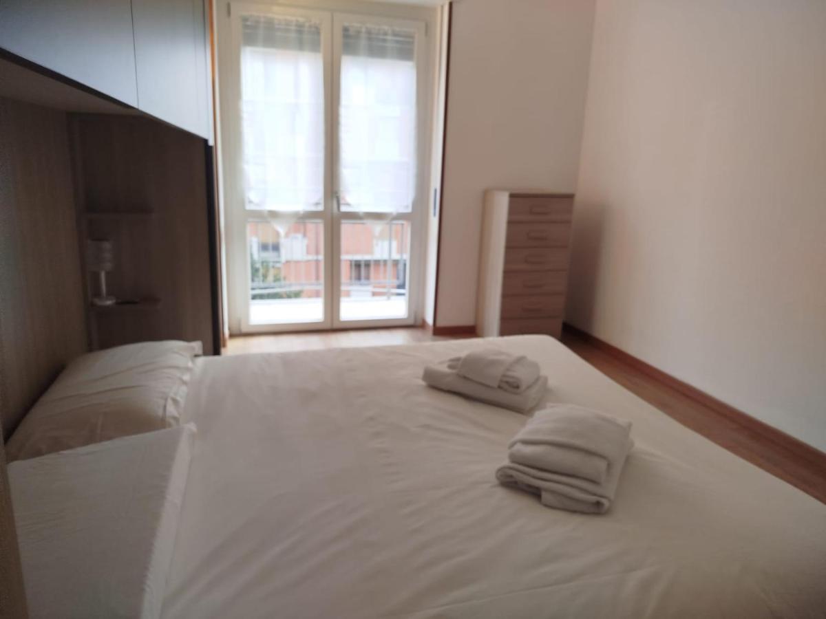 CASA ARJA - Trilocale quartiere Lingotto Torino - B&B Turín