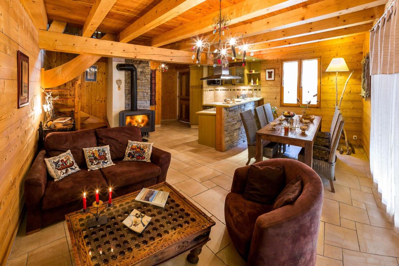 Chalet con 2 Camere da Letto e Vasca Idromassaggio