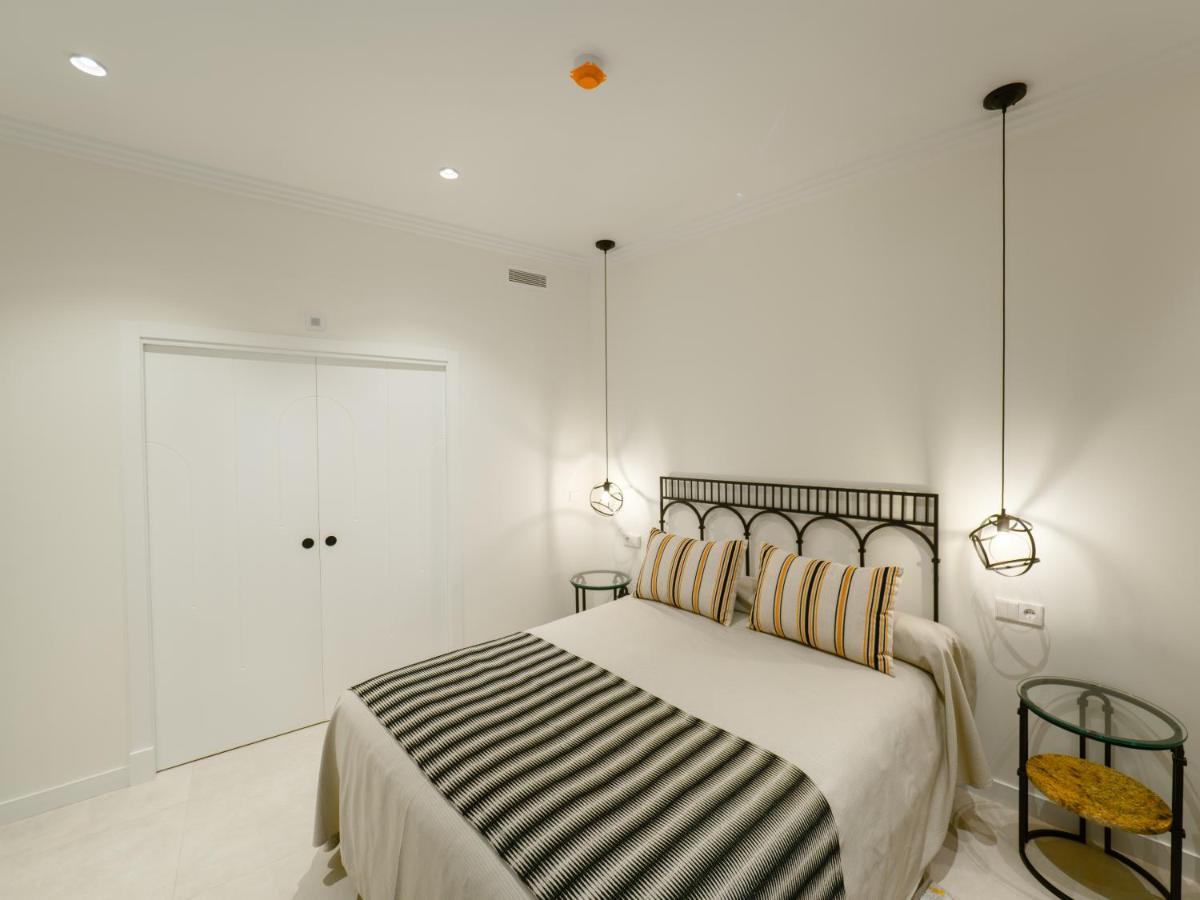 One-Bedroom Apartment with Terrace