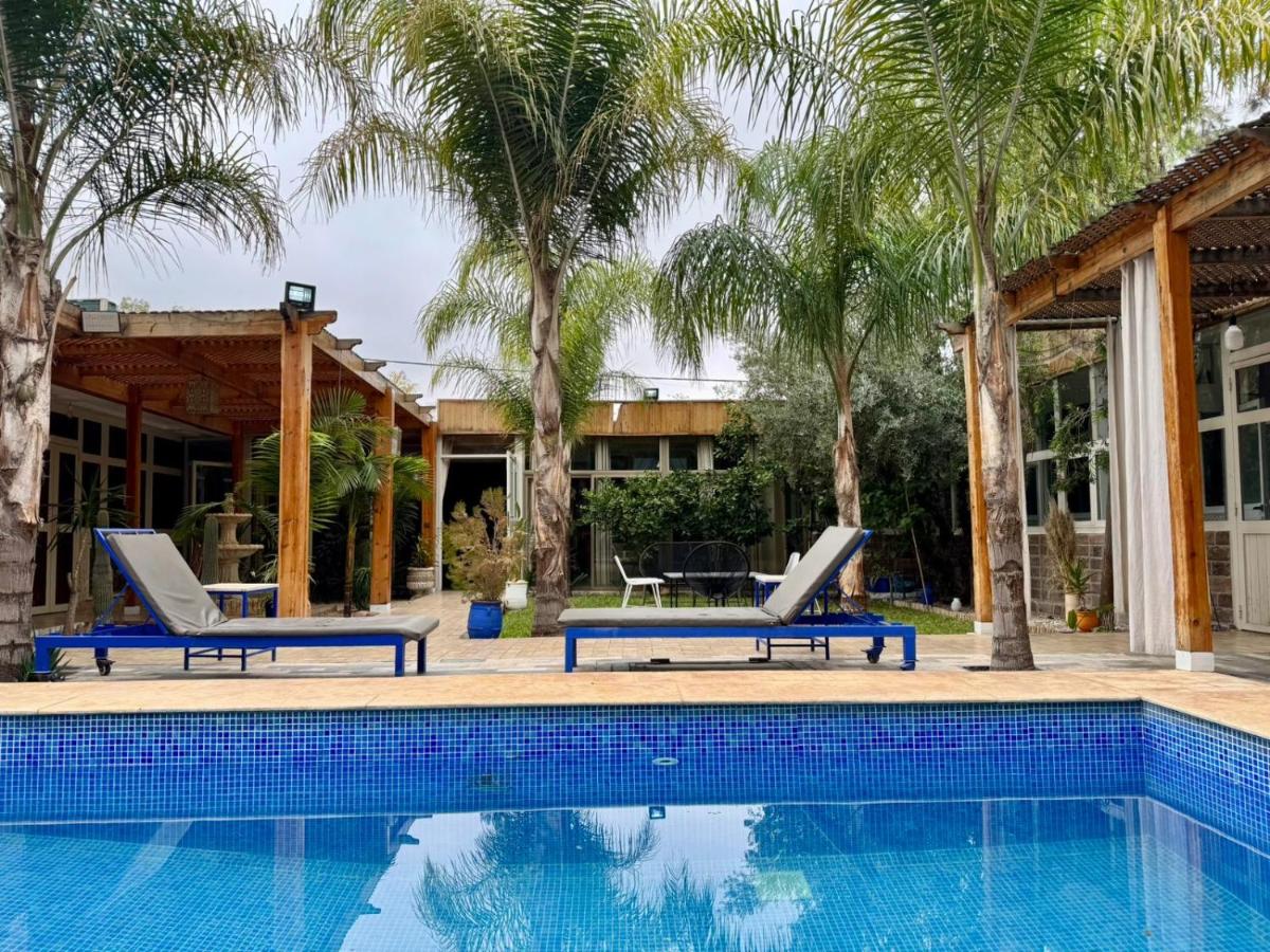 Riad Eglantine - Bed and Breakfast Touggana