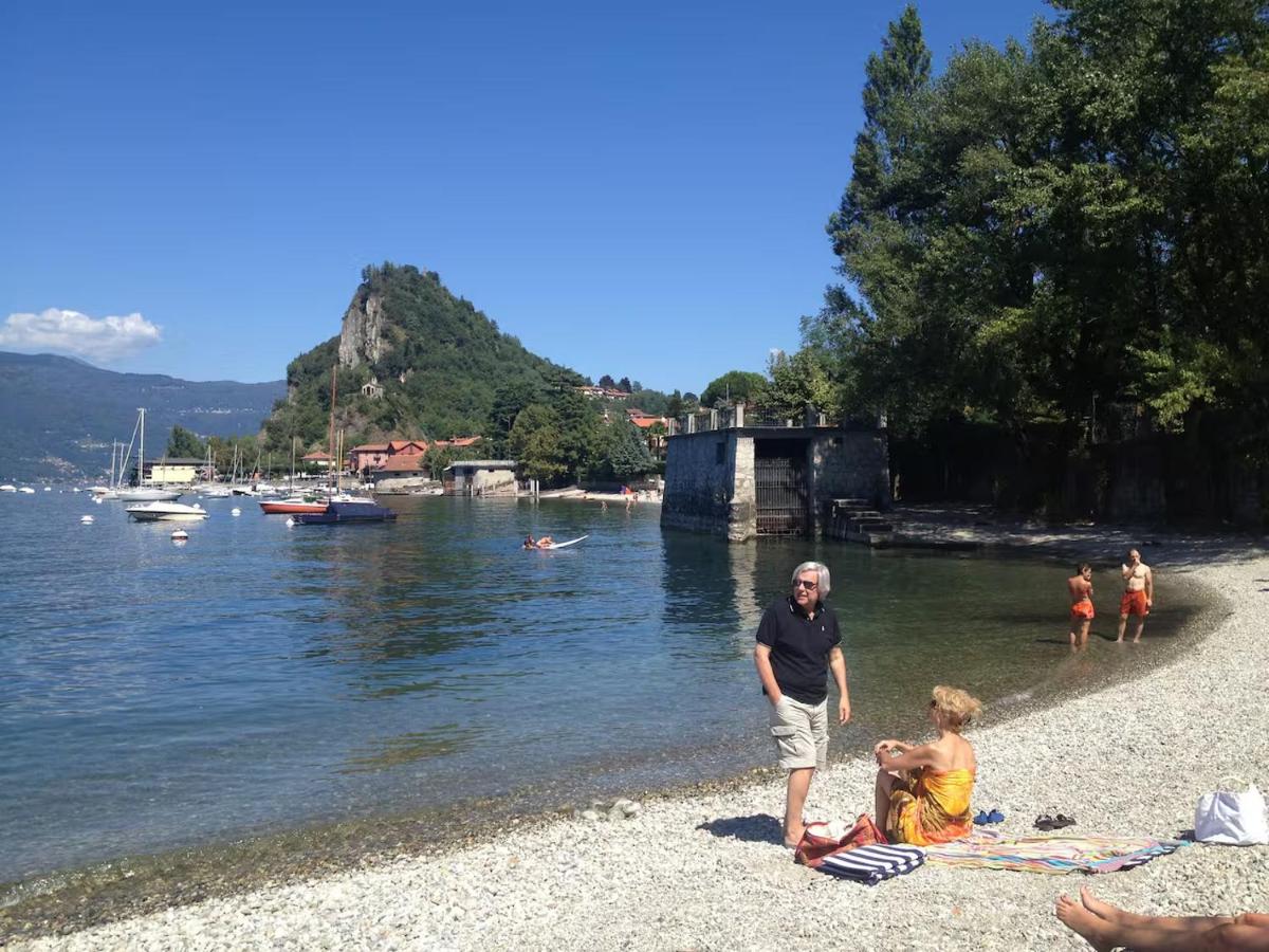 Enjoyable location in old house, Lake Maggiore - B&B Castelveccana
