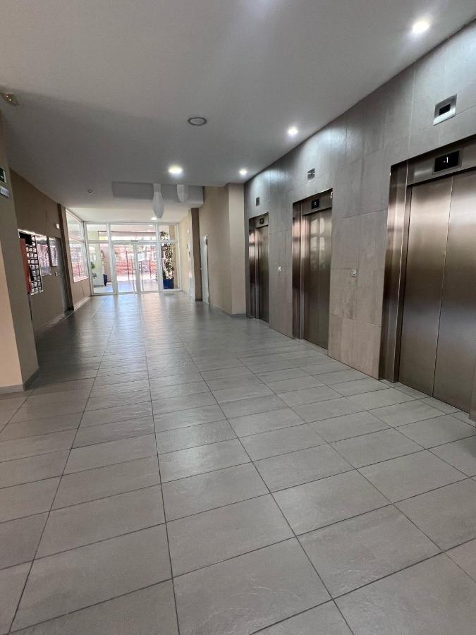 Coblanca 41-spectacular views-gym-heated pool-sauna-jacuzzi-wifi-3 minutes walk from the sear - Ferienwohnung Benidorm