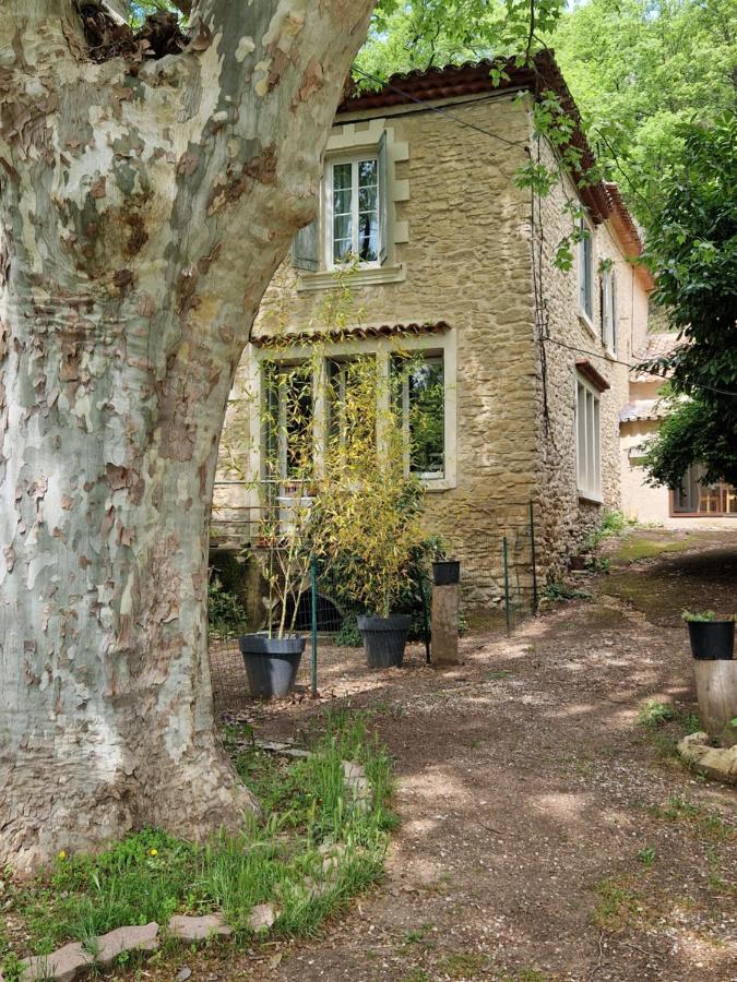 Gîte Moulin de l'Anet - B&B Goult