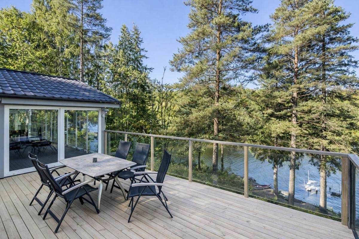Ferienhaus Ubbaboda - Lake property with its own dock - B&B Ubbaboda