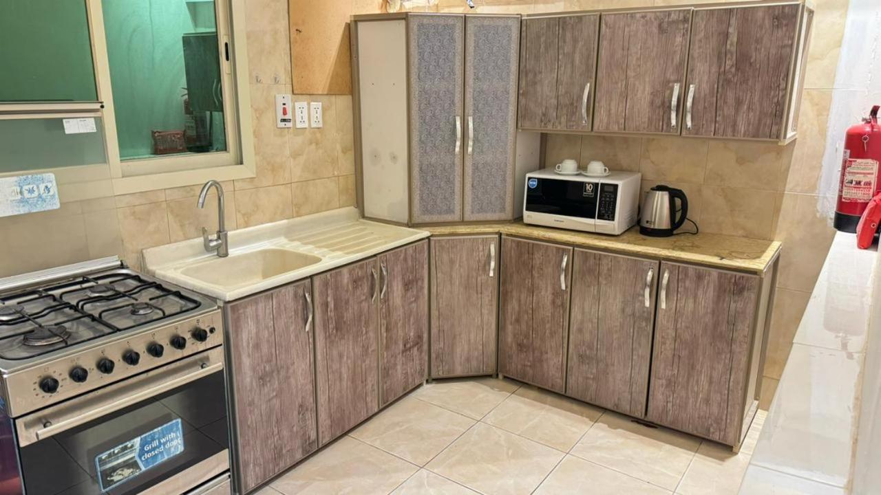 جناح من غرفتين بادخال ذاتي - B&B Dammam