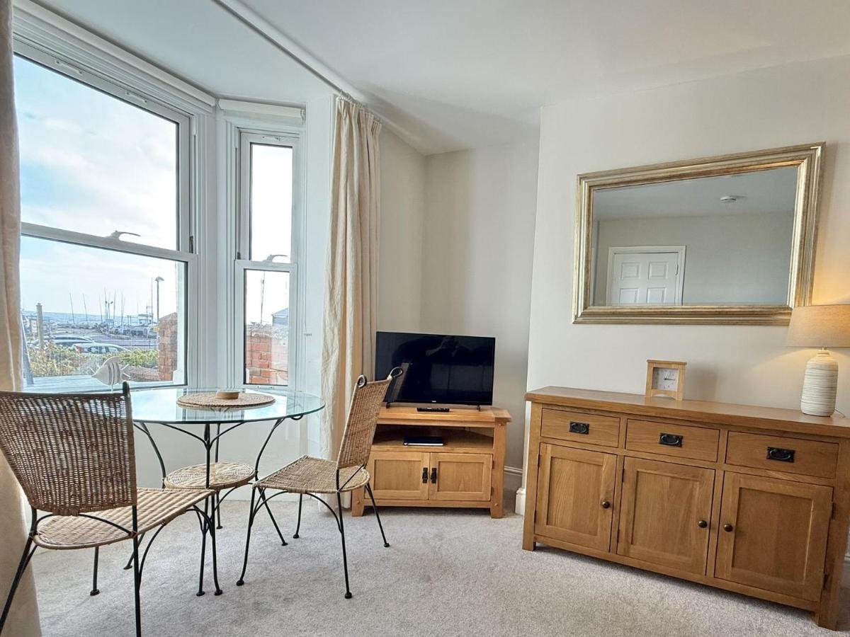 The Garden Suite - B&B Lyme Regis