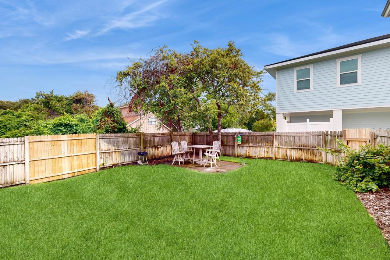 Sparkling Retreat Steps to Beach | Fenced Backyard | Snowbird Availability - B&B Fernandina Beach