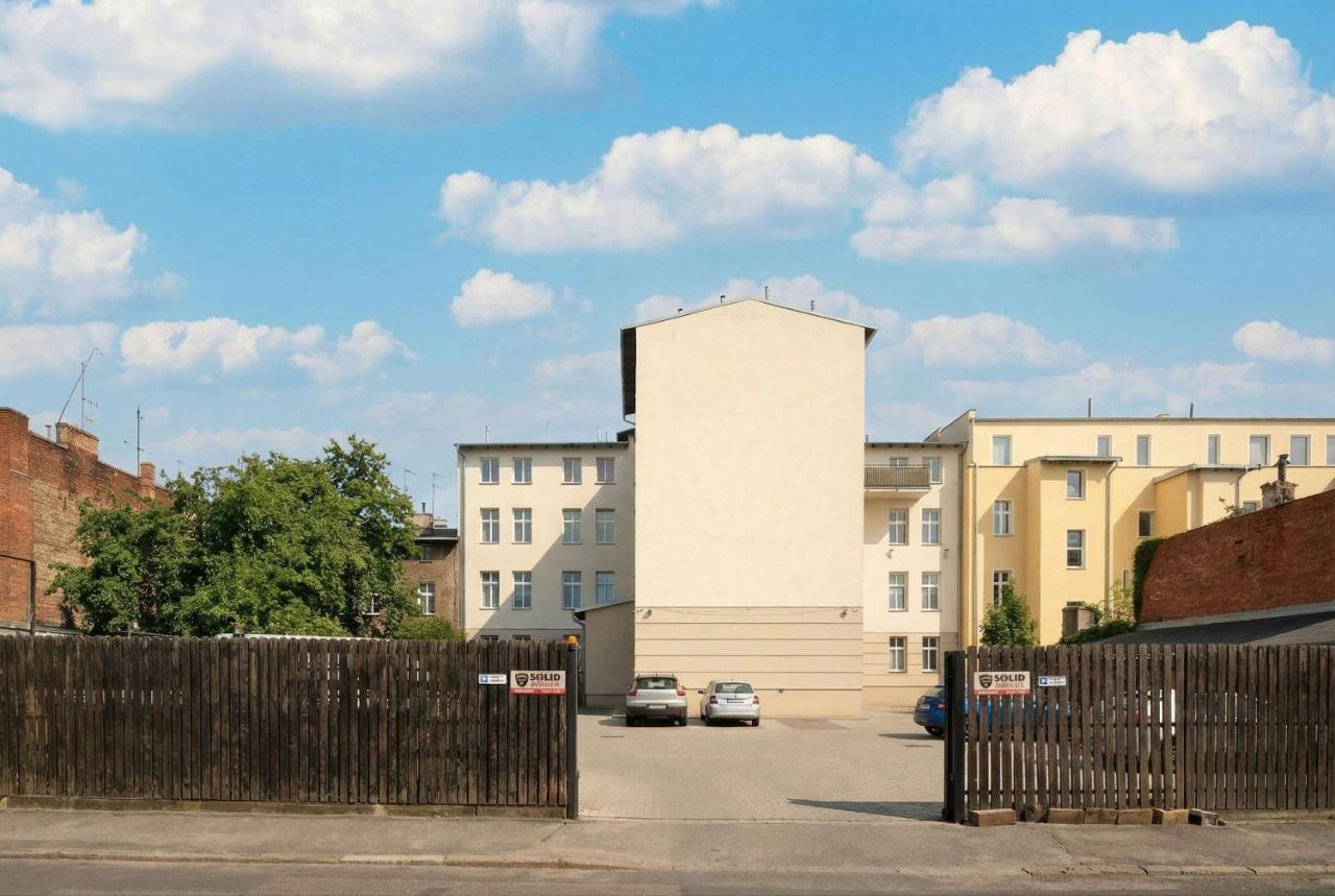 Nowoczesne Studio dla Dwojga w Centrum by Noclegi Renters - B&B Bydgoszcz