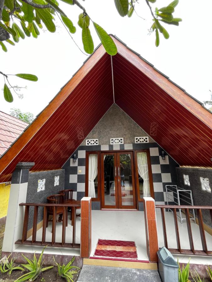 MAHADING cottages - B&B Gili Meno