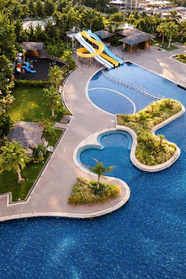 Alodger Sirius Town Lara - Bed and Breakfast Aksu