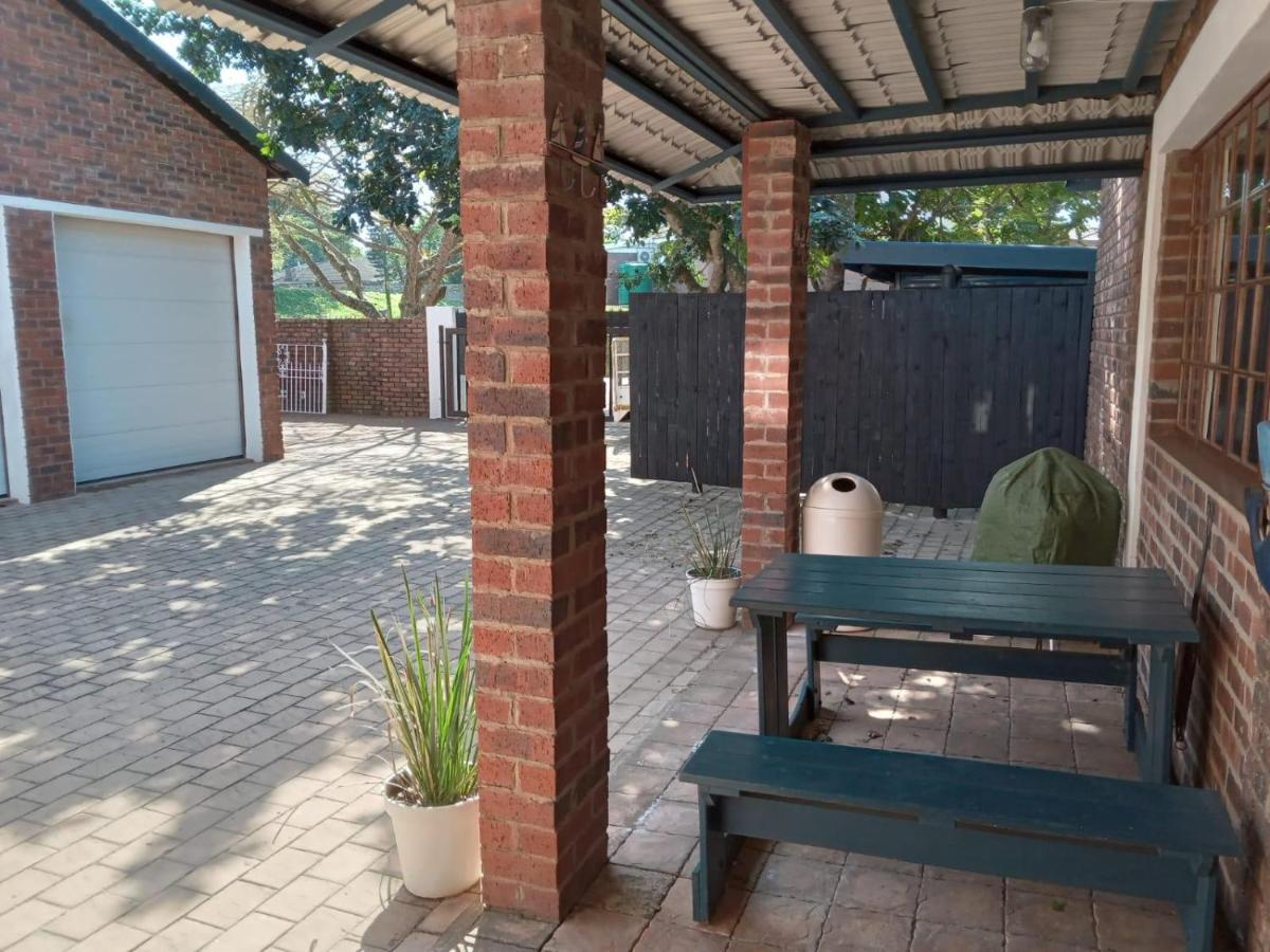 Hooked on Garrick - B&B Saint Lucia