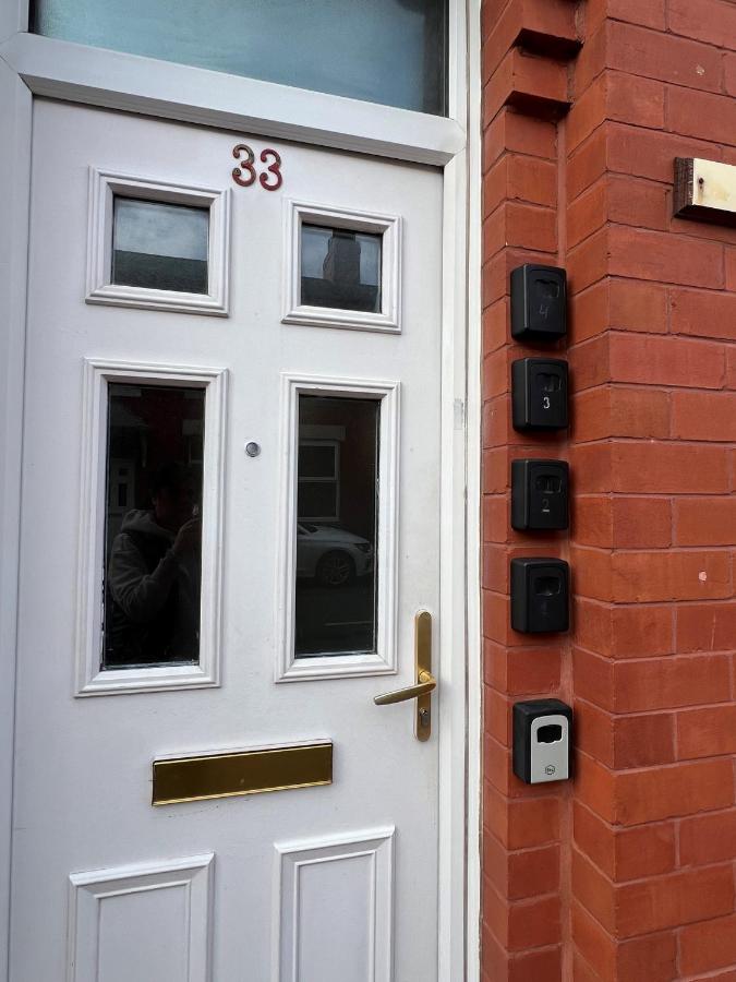 Goulden Studio 4 - B&B Manchester