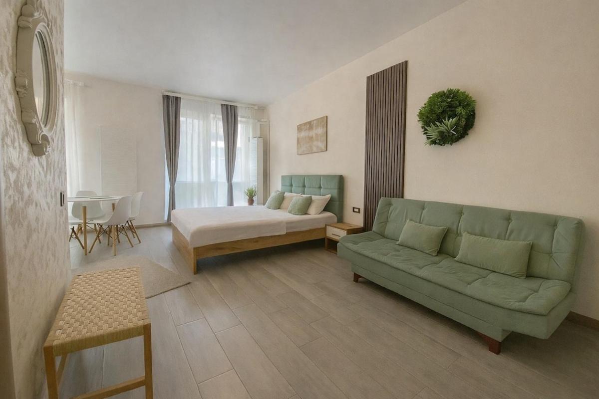 Sasha Collection by AlezziNord10