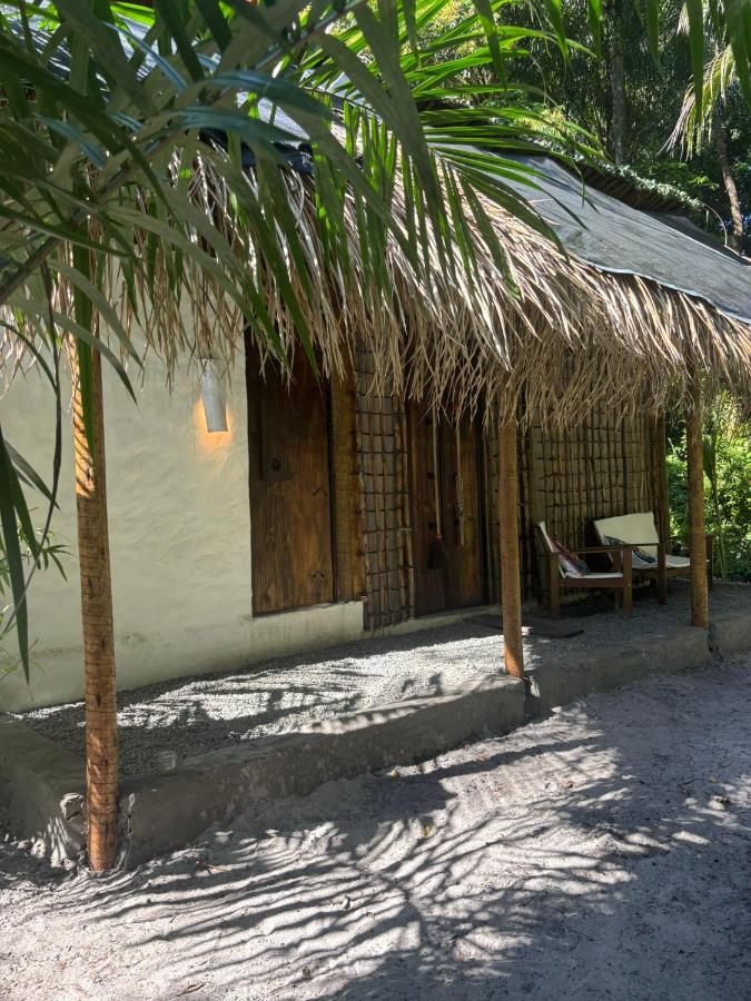 REFUGIO do SAGRADO MORERE Tropical Lodge - A CASA das BRUXAS - B&B Moreré