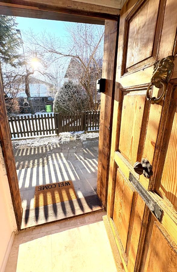 Zentrale Wohnung in Garmisch mit Zugspitzblick - B&B Garmisch-Partenkirchen