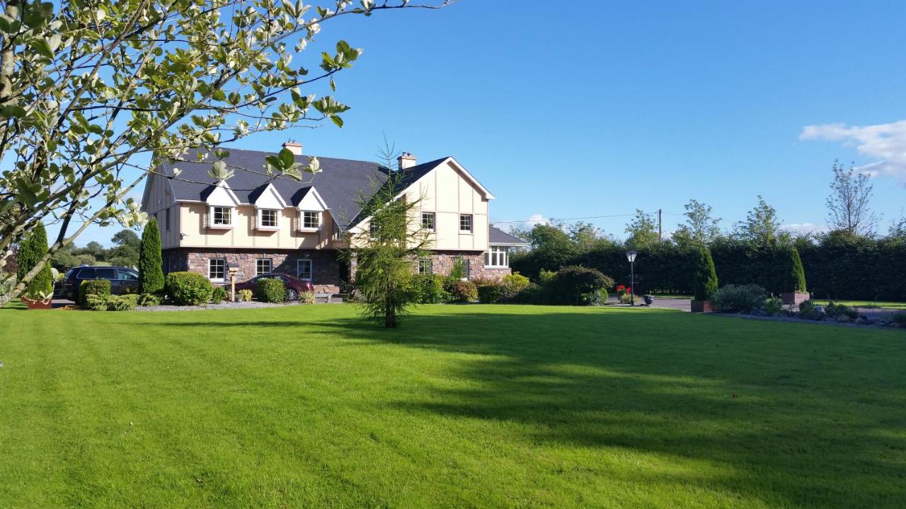 B&B Castleisland - Cloghan Lodge - Bed and Breakfast Castleisland