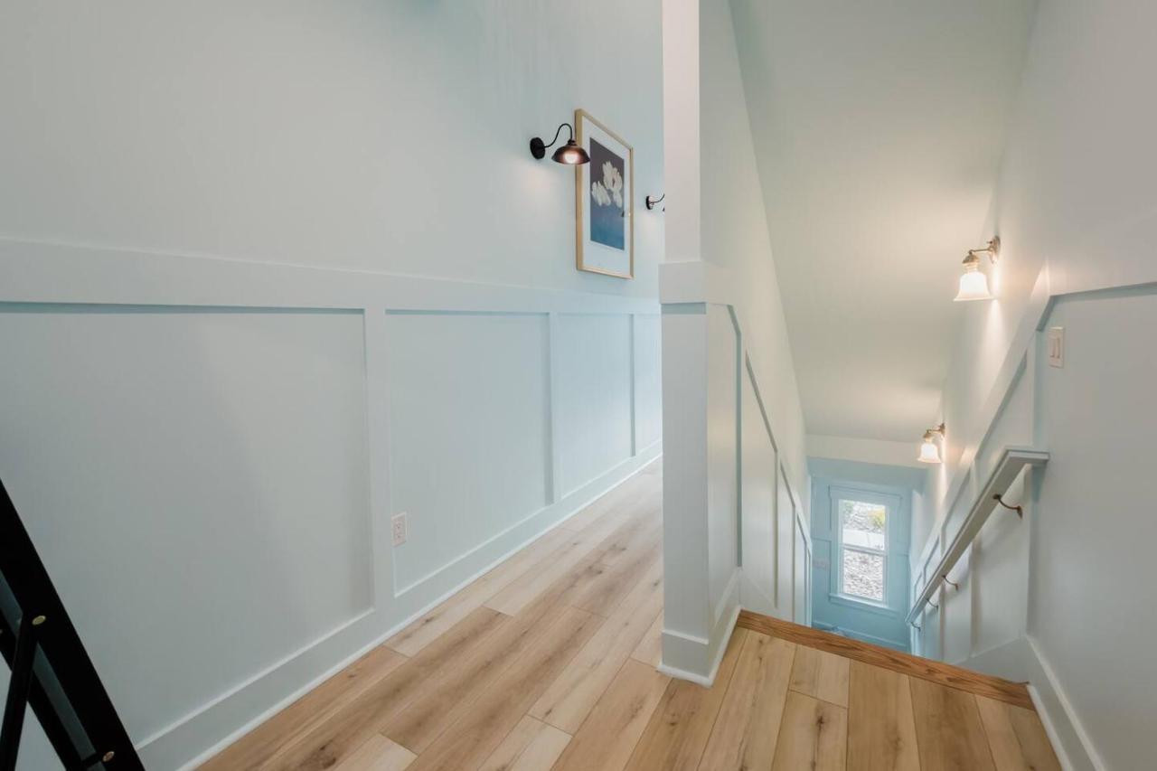 Barefoot Bliss | KingBed-Pool-WaterFront-Golf - B&B Briarwood