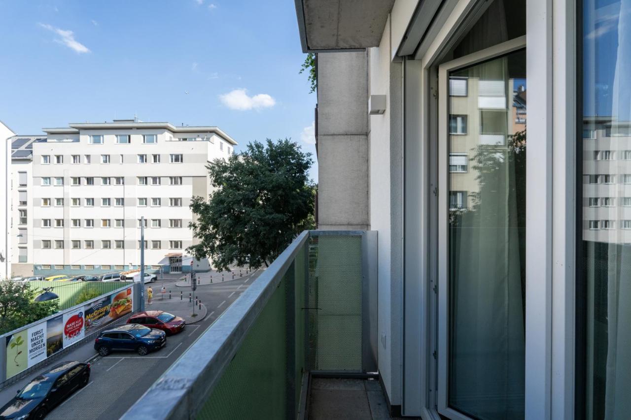 Chic 1BR, Fast to Downtown - Chambres d’hôtes Vienne