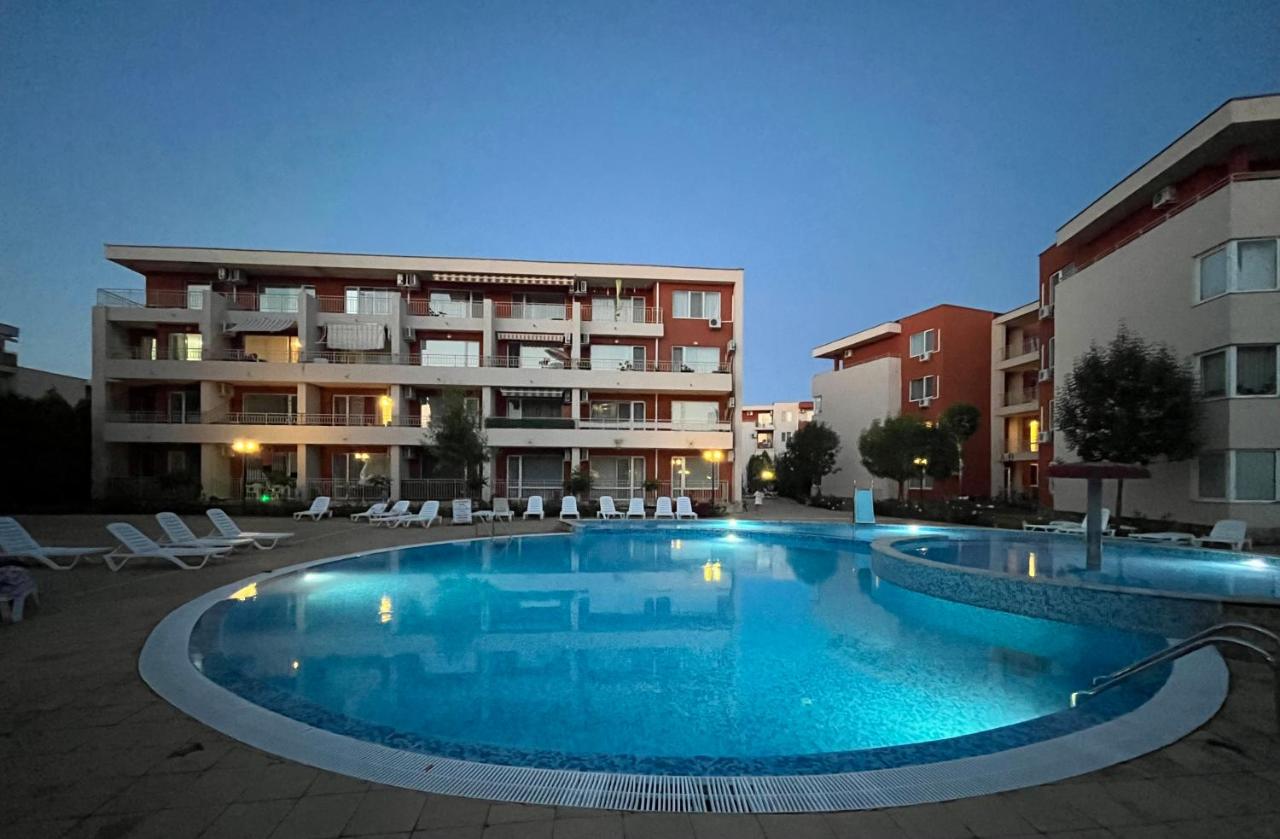 Nessebar Fort Club in Sunny Beach - B&B Sunny Beach