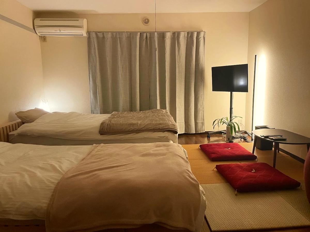 瓦町駅から約700メートル 徒歩8分の好アクセス 最大3名宿泊可 繁華街すぐそこ 福田町5F shigeの里 - B&B Takamatsu