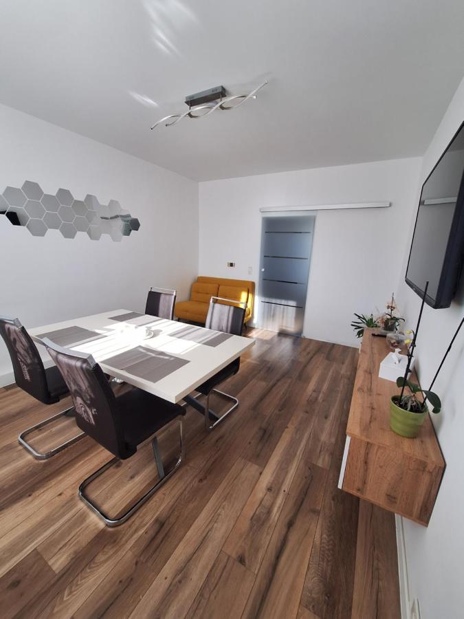 Modernes 3-Zimmer-Apartment mit Top-Anbindung in Wuppertal - B&B Wuppertal