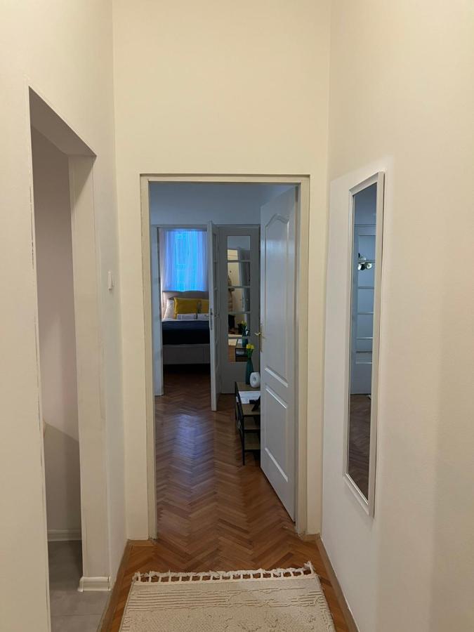 Apartment Skadarlija iza coska - Chambres d'hôtes Belgrade