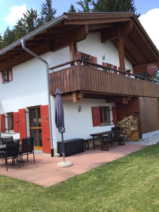 Feriendorf Via Claudia Haus Heimatliebe - B&B Lechbruck