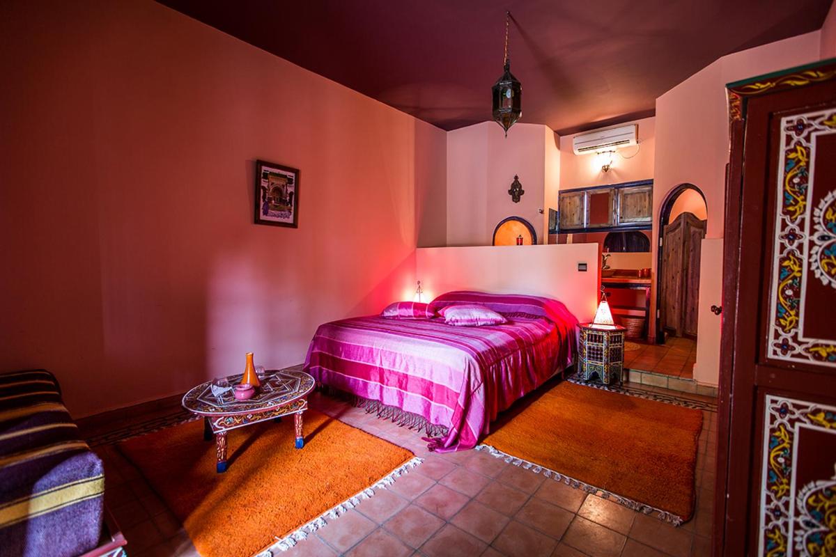 Raisins Roses Double Room