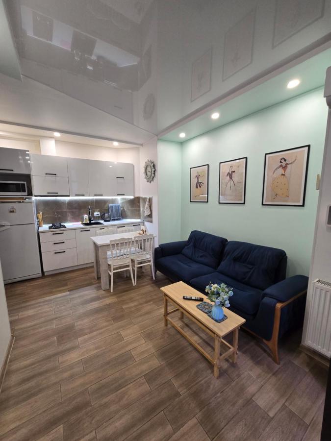 NEW HOUSE Batumi - B&B Batumi