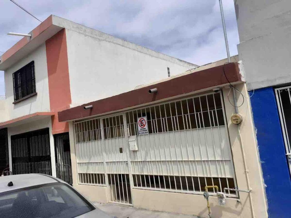 Loft 3 with 2 beds near Fundidora and Cintermex - Chambres d’hôtes Monterrey