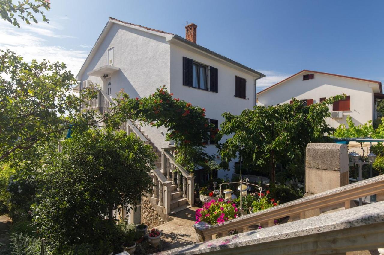 Apartment Silke - B&B Krk