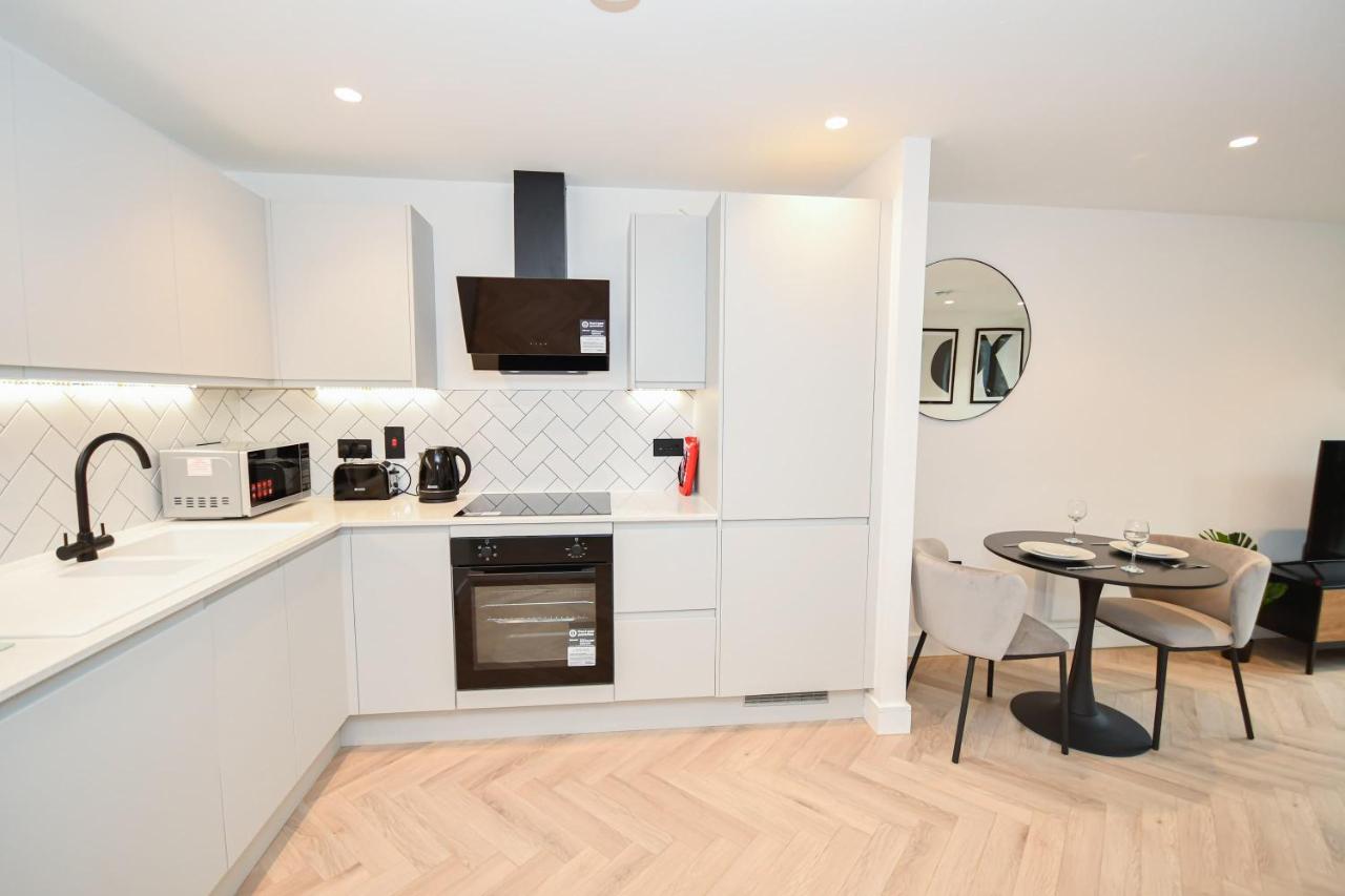 Modern 1 Bed Flat in Central Manchester w Balcony - Ferienwohnung Manchester