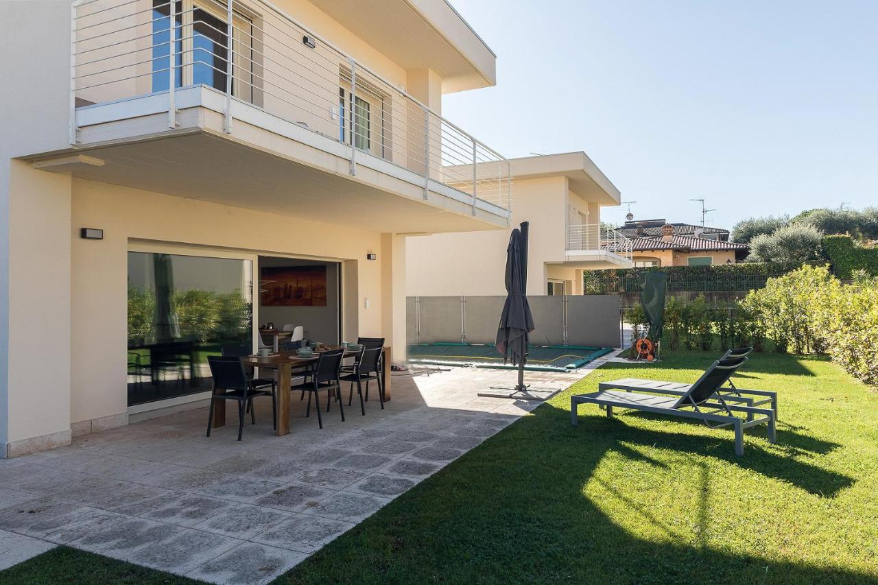 Villa Fortuna al Lago by Garda FeWo - Bed and Breakfast Manerba del Garda