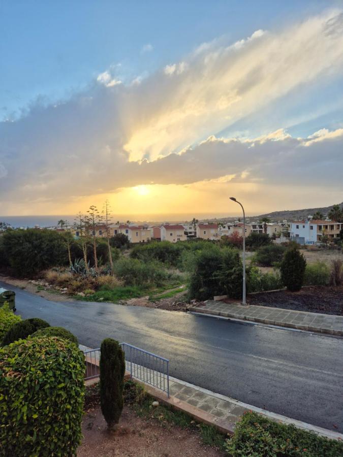 2 Bedroom Apartment with Swimming Pool & Sea View - B&B Pégeia