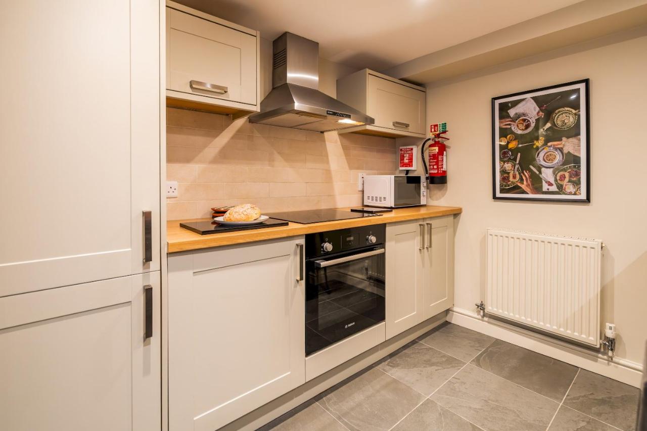 Fantastic 6-bedroom house close to Shrewsbury town - Pass the Keys - B&B Shrewsbury