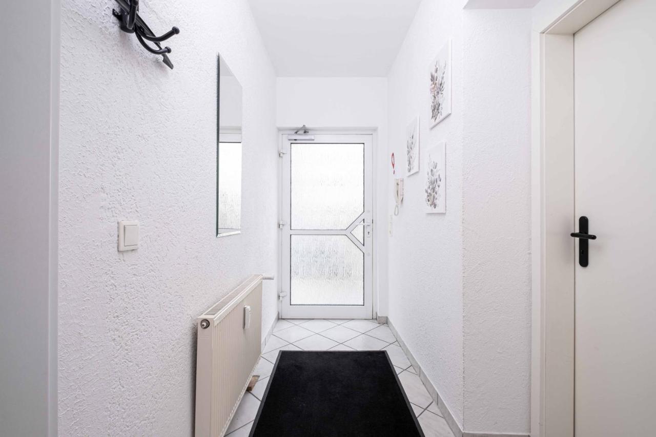 Große Komfortwohnung mit Terrasse & Balkon, 2 Schlafzimmer, ruhige Lage - Chambres d'hôtes Essen