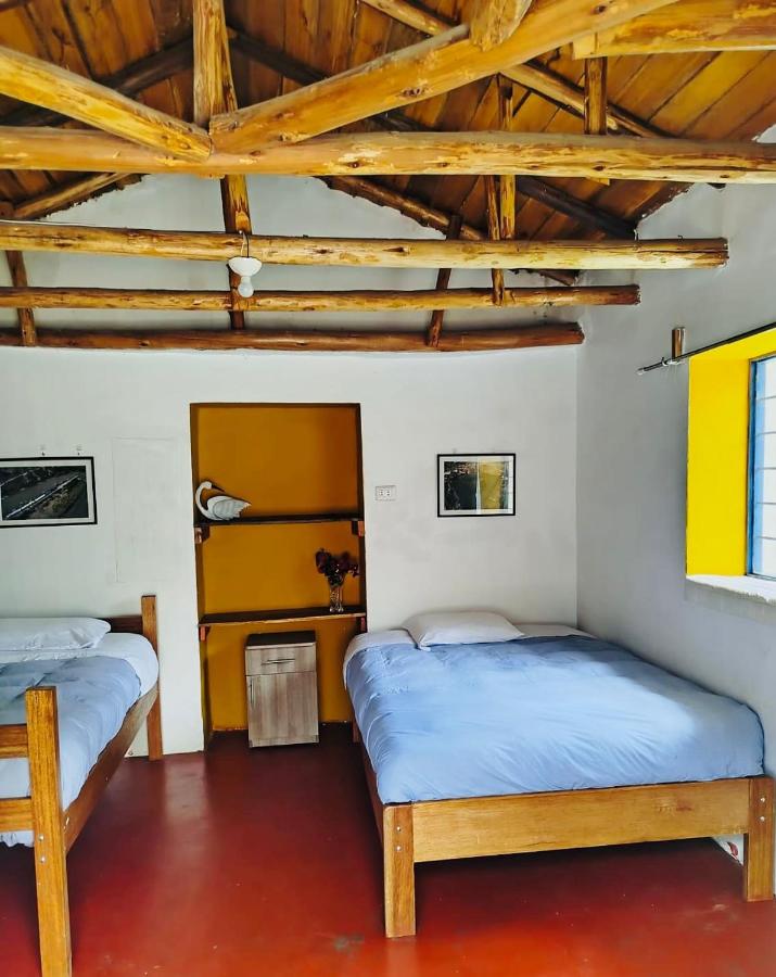 Doppel-/Zweibettzimmer mit eigenem Bad