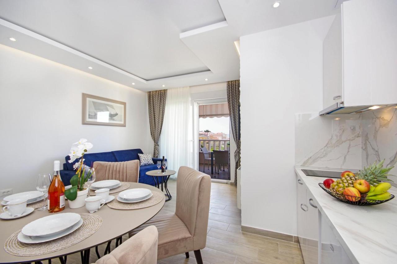 Appartement met 1 Slaapkamer en Uitzicht op het Zwembad