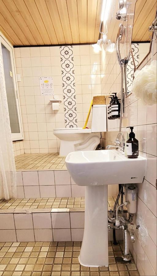 Mangwon Station Taxi 3 Minutes #Family #Friend #Hongdae #Hangangang #YG #Self-Check-in #WashingMachine #Dryer #Low-floor Bed #Children's Supplies - Chambres d'hôtes Séoul