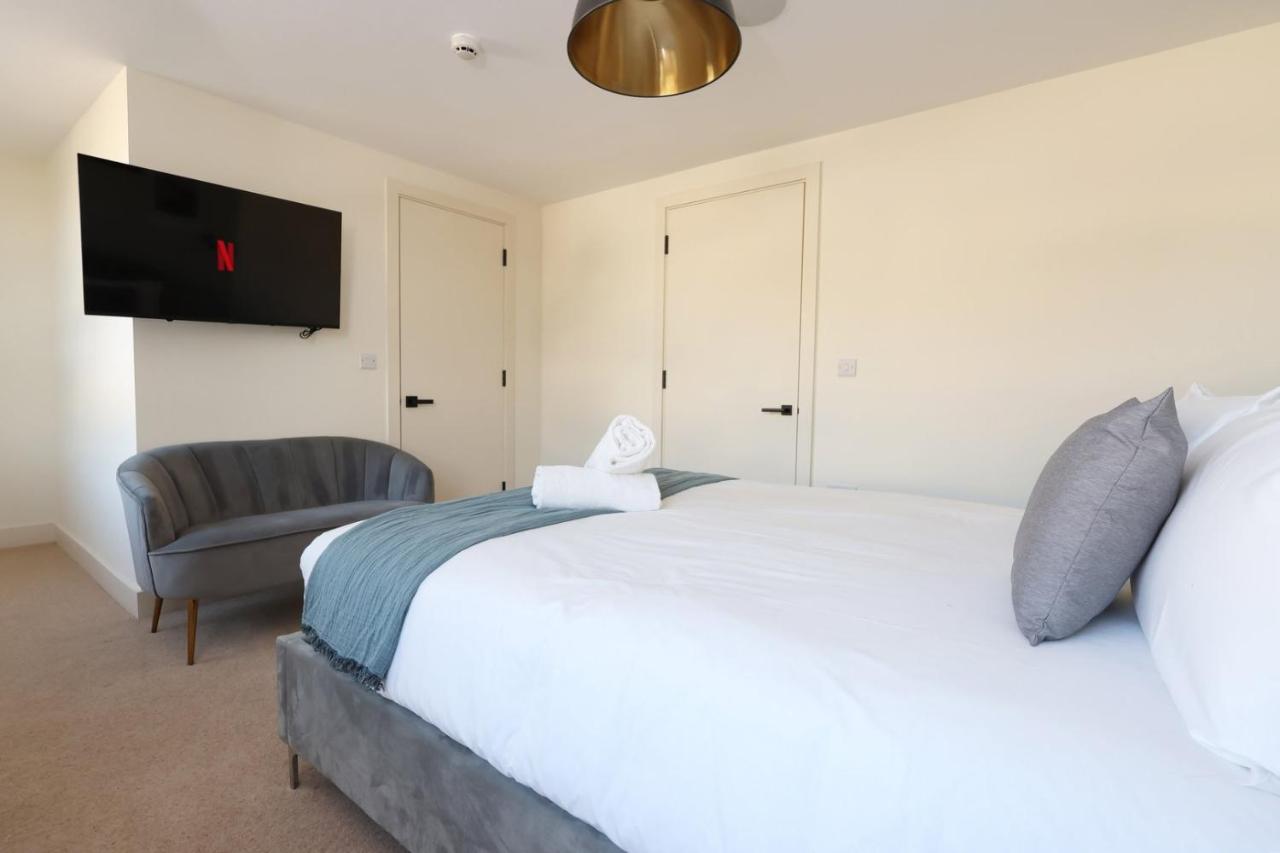 Albert Hall 1 Bed ApartHotel- Food & Bar Onsite - Chambres d'hôtes Swansea