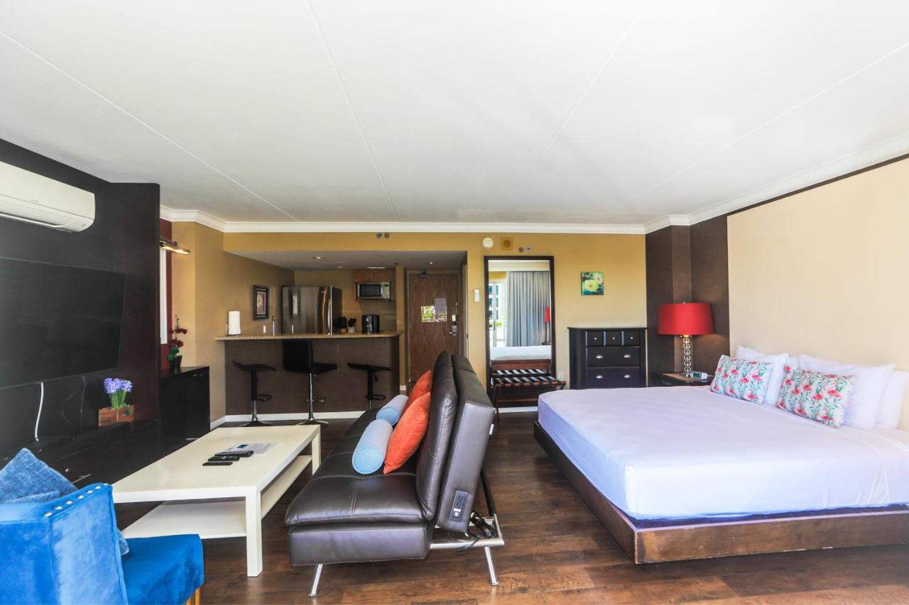 Ilikai Tower 420 - B&B Honolulu