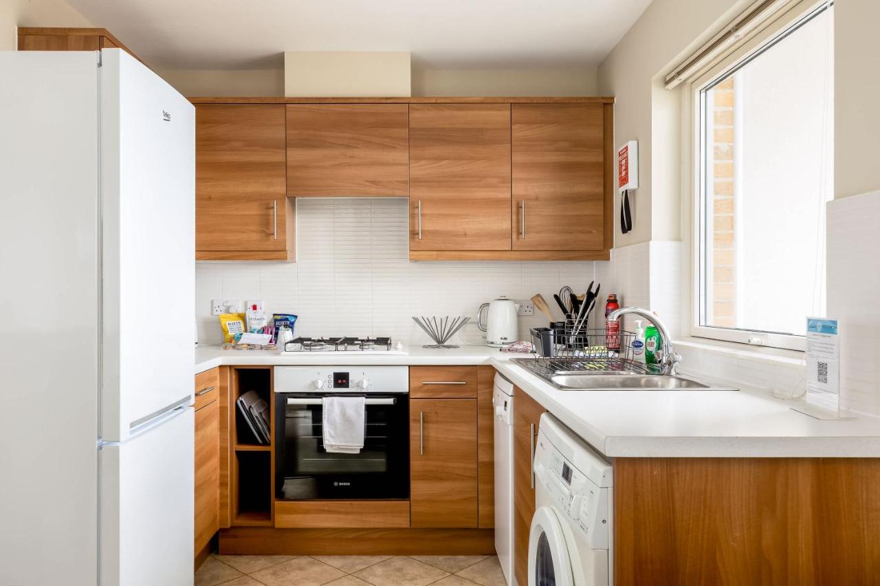 About Tern - 10-Minute Walk to Poole Quay, with Harbour Views - B&B Poole
