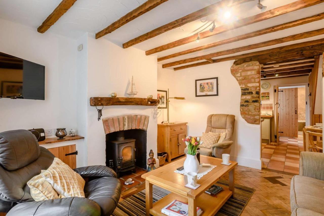 2 Bed in Pakefield oc-b27258 - Chambres d'hôtes Lowestoft